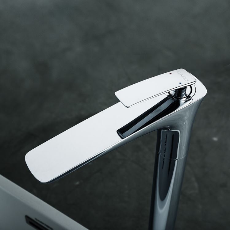 水栓 床置きシャワー水栓 床立ち上げ式浴槽蛇口 冷熱混合栓 水栓金具 銀 - Kansofurni